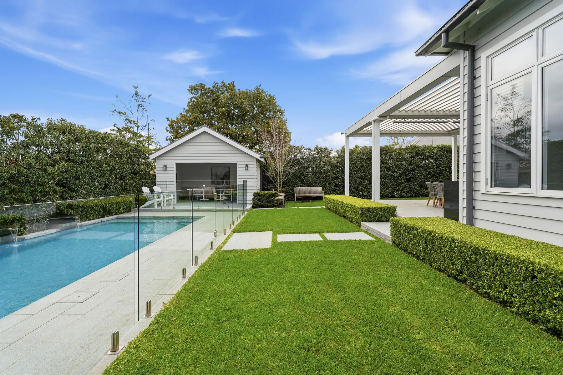 Crispy Media portfolio image for 14 Wandsworth Road Surrey Hills 25
